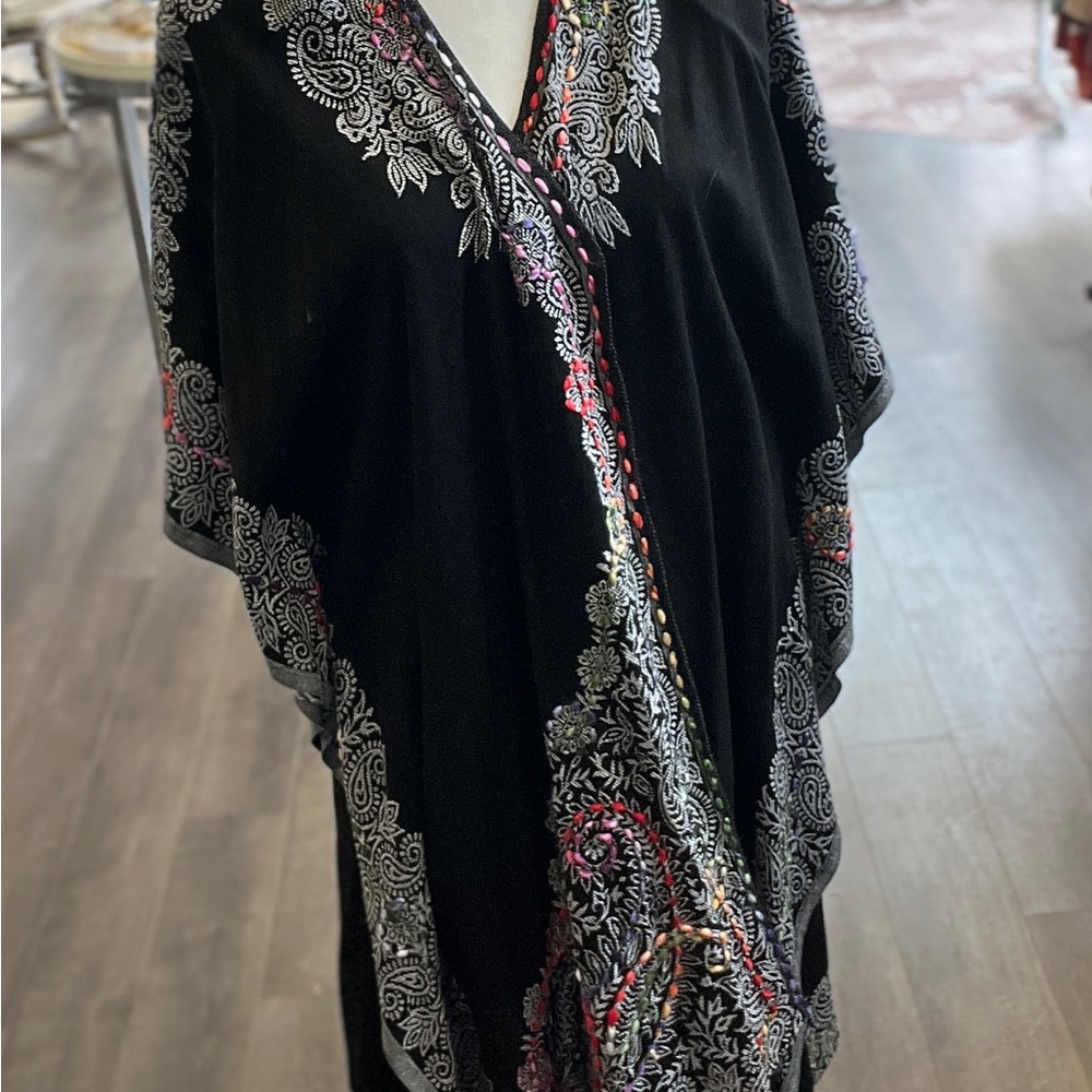 NWT Black Kaftan with Intricate Embroidery